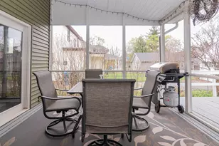 2412 Glenwood Dr, Kalamazoo, MI 49008 - Photo 30