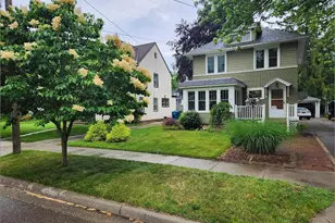2412 Glenwood Dr, Kalamazoo, MI 49008 - Photo 2