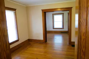 1424 Locust St, Jackson, MI 49203 - Photo 10