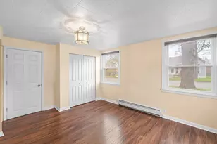 244 Cass St, Dundee, MI 48131 - Photo 16