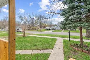 244 Cass St, Dundee, MI 48131 - Photo 4