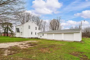 13690 Cleveland Ave, Buchanan, MI 49107 - Photo 4