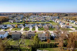 11930 Maplegrove Dr, Holland, MI 49424 - Photo 12