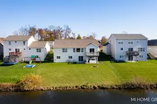 11930 Maplegrove Dr, Holland, MI 49424 - Photo 10