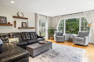 1543 Edgewood Ave SE, East Grand Rapids, MI 49506 - Photo 14