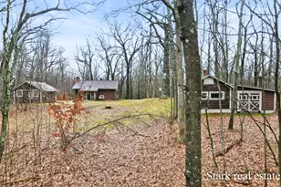 3865 W Giles Rd, Muskegon, MI 49445 - Photo 38