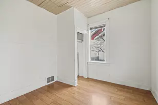 322 College Ave, Holland, MI 49423 - Photo 16