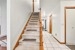 5790 Sandy Cove Dr, Kalamazoo, MI 49048 - Photo 20