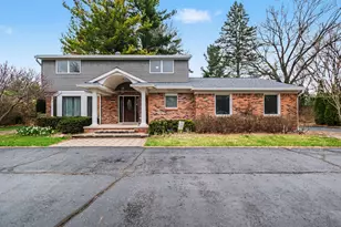 3786 Quarton Rd, Bloomfield Hills, MI 48302 - Photo 2