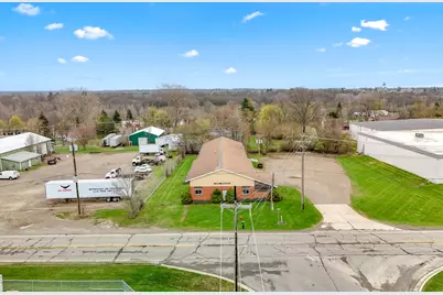 305 Arch Avenue, Hillsdale, MI 49242 - Photo 4