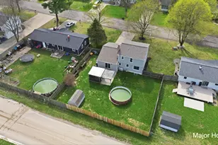 401 Anderson Dr, Wayland, MI 49348 - Photo 48