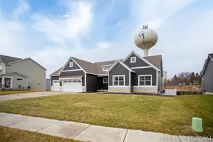 8367 Bauer Rdg Ave, Jenison, MI 49428 - Photo 40