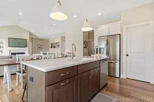 8367 Bauer Rdg Ave, Jenison, MI 49428 - Photo 16