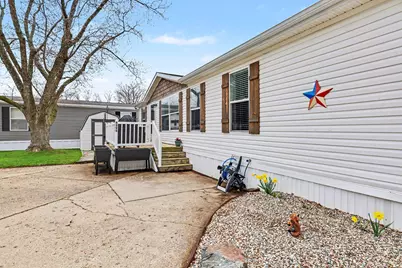 4595 Quebec Avenue SW, Wyoming, MI 49519 - Photo 2