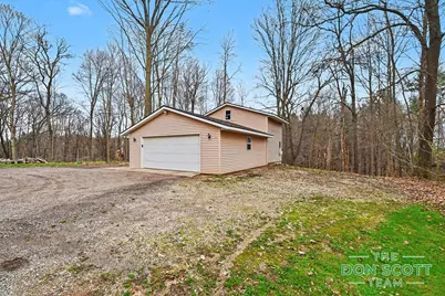 2589 Rector Avenue NE, Rockford, MI 49341 - Photo 18