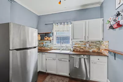 519 Walnut Court, Kalamazoo, MI 49007 - Photo 8