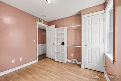 905 Dickinson Street SE, Grand Rapids, MI 49507 - Photo 10