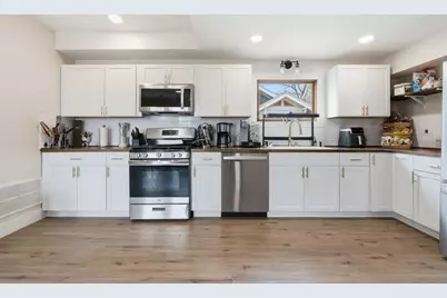 34 E Isabella Avenue, Muskegon, MI 49442 - Photo 4