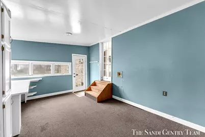 15008 Lakeshore Drive, Grand Haven, MI 49417 - Photo 46