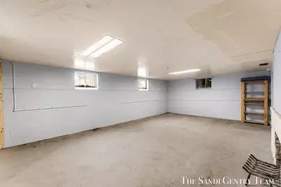 15008 Lakeshore Drive, Grand Haven, MI 49417 - Photo 48