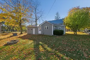 311 E Pine St, Edmore, MI 48829 - Photo 30