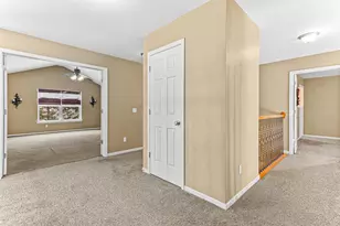 49896 Parkside Dr, Northville, MI 48168 - Photo 32