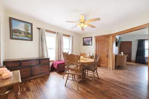 856 Capital Ave NE, Battle Creek, MI 49017 - Photo 4