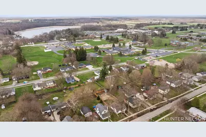 175 E Commerce Street, Grant, MI 49327 - Photo 28