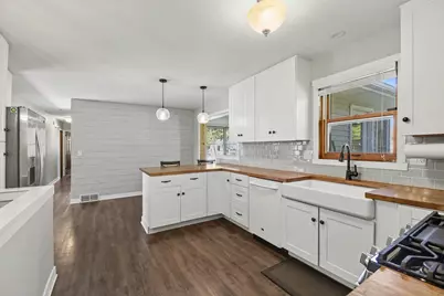6593 Crownpointe Drive SW, Byron Center, MI 49315 - Photo 8