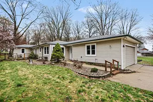 10543 Wildwood Cir, Richland, MI 49083 - Photo 2