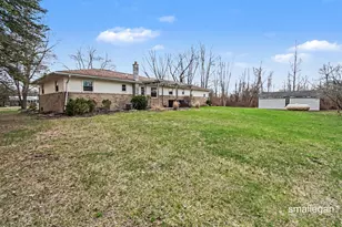 1120 S Loomis Rd, Mount Pleasant, MI 48858 - Photo 2