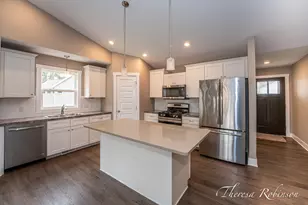 6180 Charleston Ln, Allendale, MI 49401 - Photo 10