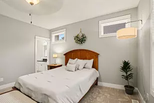 6837 Westshire Dr, Norton Shores, MI 49444 - Photo 20