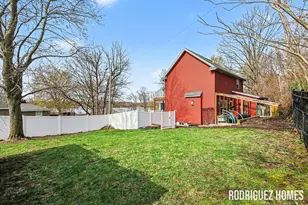 433 Dolphin St, Caledonia, MI 49316 - Photo 22
