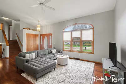 477 Pine Wood Court, Holland, MI 49424 - Photo 4