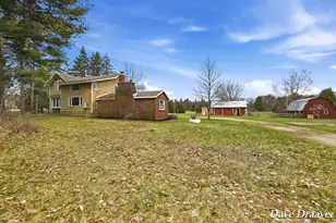 7869 17 Mile Rd NE, Cedar Springs, MI 49319 - Photo 2