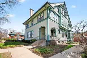 448 Fulton St E, Grand Rapids, MI 49503 - Photo 1