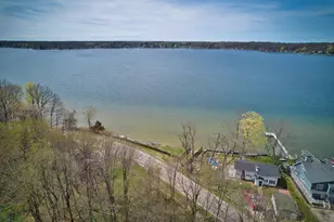 54879 Indian Lake, Dowagiac, MI 49047 - Photo 46