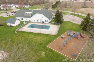11700 Danton Dr, Allendale, MI 49401 - Photo 34