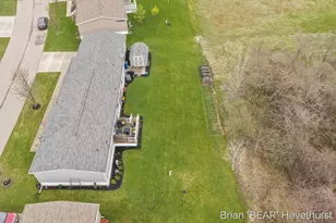 11700 Danton Dr, Allendale, MI 49401 - Photo 4