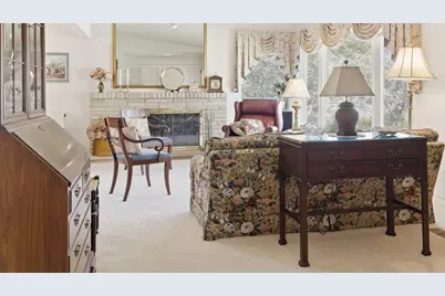 370 Wildwood Drive, Holland, MI 49423 - Photo 4