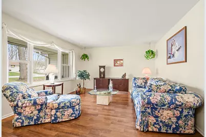 1726 Pinnacle Drive SW, Wyoming, MI 49519 - Photo 2