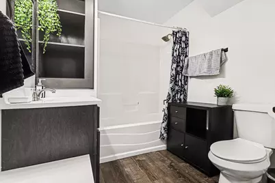 454 E Chicago Street, Jonesville, MI 49250 - Photo 16