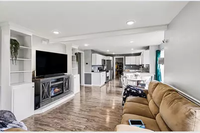 454 E Chicago Street, Jonesville, MI 49250 - Photo 6