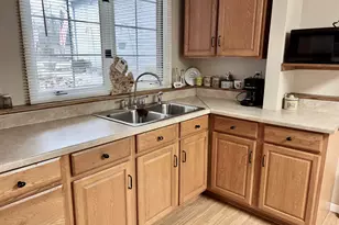 1019 Hidden Creek Dr, Norton Shores, MI 49441 - Photo 36