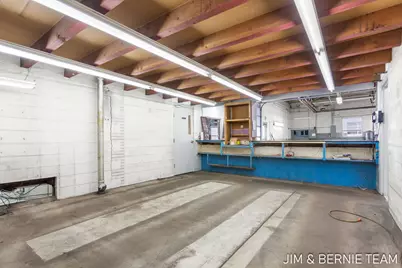 343 E 8th Street, Holland, MI 49423 - Photo 60