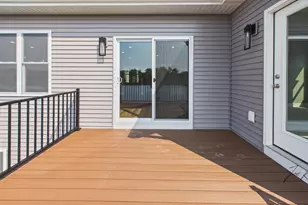 7393 Atwater Dr, Norton Shores, MI 49456 - Photo 40