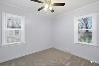 45 Avonlea Street SW, Wyoming, MI 49548 - Photo 10