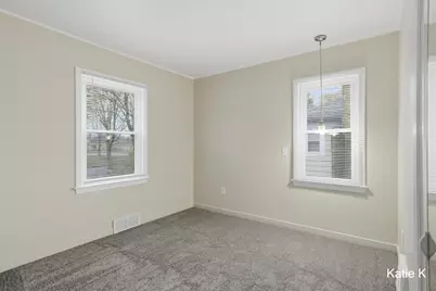 45 Avonlea Street SW, Wyoming, MI 49548 - Photo 8