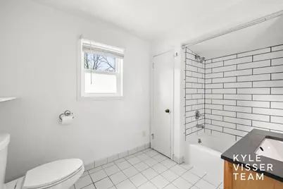 1055 Benjamin Avenue SE, Grand Rapids, MI 49506 - Photo 20